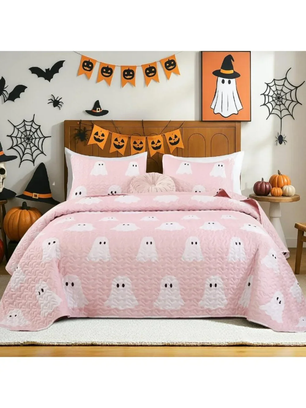 Spooky Pink Halloween Quilt Set - Queen Size Ghost Bedspread & 3-Piece Bedding
